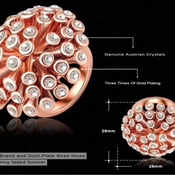 NEW Rose Gold and Silver Crystal Ring - Picture 4 of 4